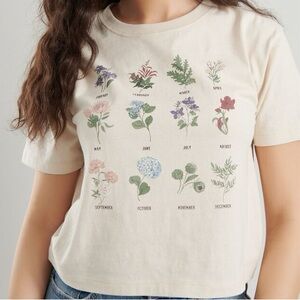 Vintage-Like Favourite Tee 🌿